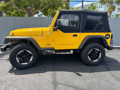 Used 2005 Jeep Wrangler SE image 12