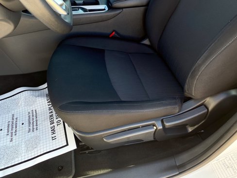 Used 2024 Nissan Sentra SV image 12