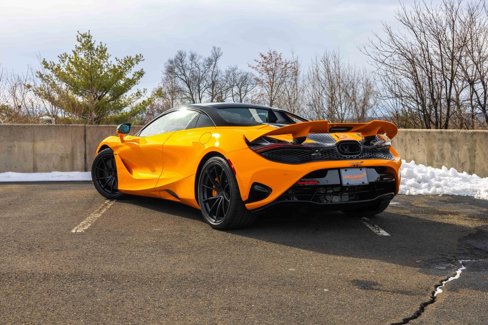 New 2025 McLaren 750S Spider image 8