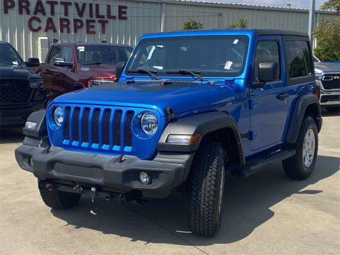 Used 2022 Jeep Wrangler Sport S image 38
