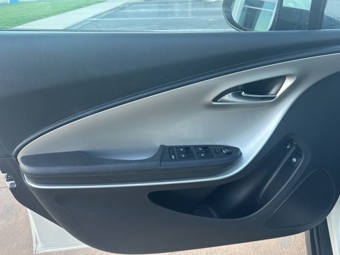 Used 2013 Chevrolet Volt Premium w/ Premium Trim Package image 14