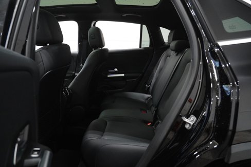 Certified 2025 Mercedes-Benz GLA 250 4MATIC image 15