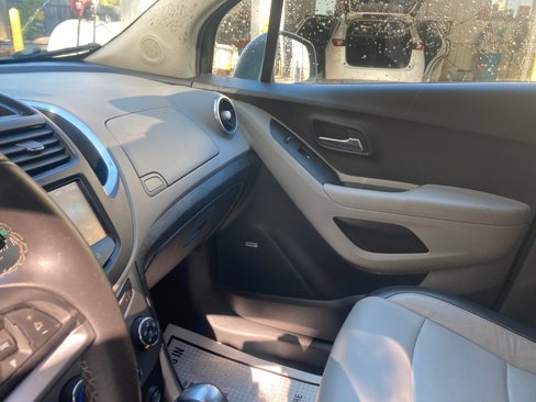 Used 2016 Chevrolet Trax LTZ image 17