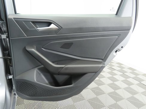 Certified 2024 Volkswagen Jetta SE image 28