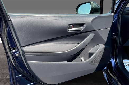 Used 2020 Toyota Corolla LE image 12
