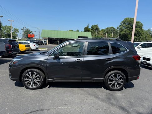 Used 2019 Subaru Forester Limited image 4