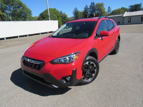 Used 2023 Subaru Crosstrek 2.0i Premium image 1