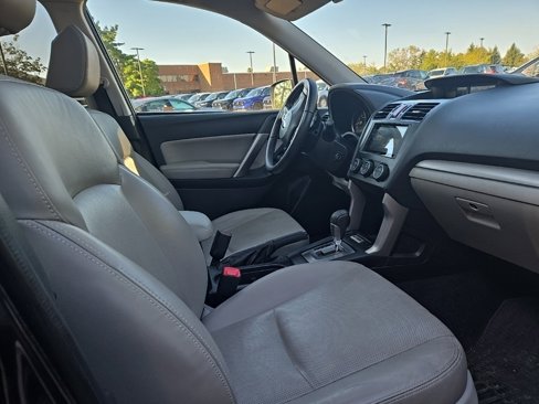 Used 2015 Subaru Forester 2.5i Limited w/ Protection Package #2 image 29