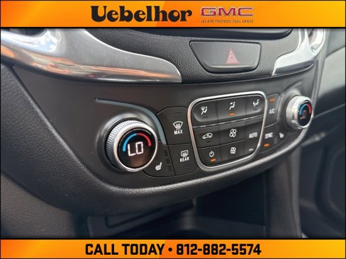Used 2019 Chevrolet Equinox LT image 29