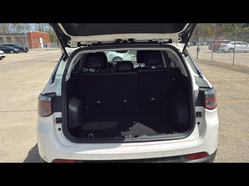 Used 2021 Jeep Compass Limited image 27