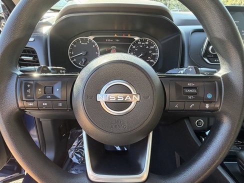 Used 2023 Nissan Rogue SV image 22