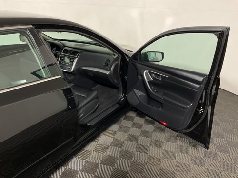Used 2016 Nissan Altima 2.5 SR image 33