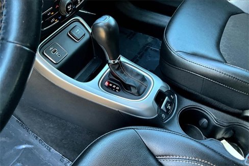 Used 2020 Jeep Compass Latitude image 18
