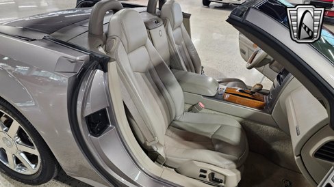Used 2004 Cadillac XLR image 26