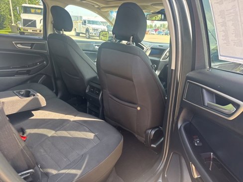 Used 2019 Ford Edge SEL image 20