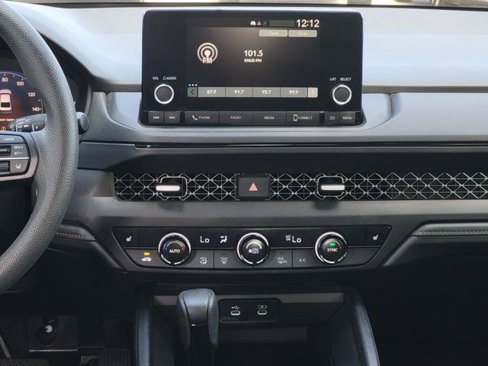 Used 2023 Honda Accord EX image 24