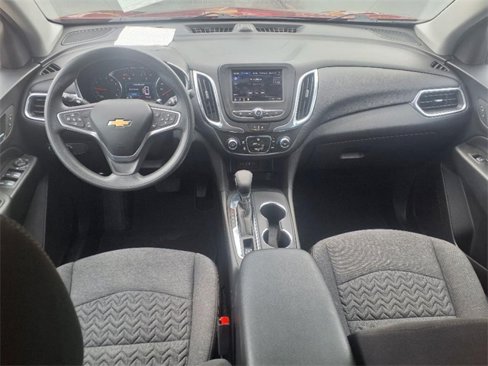 Used 2023 Chevrolet Equinox LT image 4