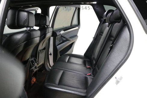 Used 2011 BMW X5 xDrive50i image 27