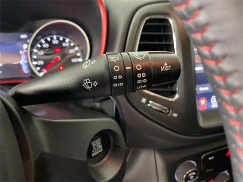 Used 2017 Jeep Compass Trailhawk image 15