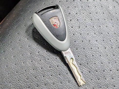 Used 2006 Porsche Boxster S image 36