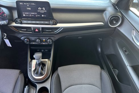 Used 2023 Kia Forte LXS w/ LXS Technology Package image 29