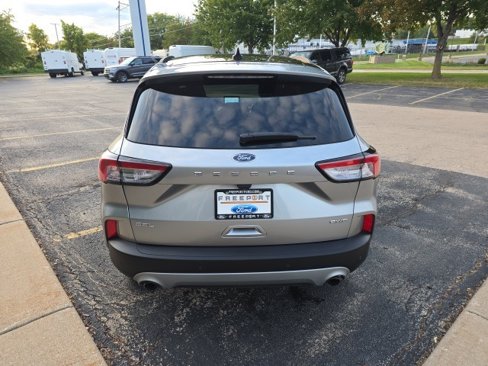 Certified 2022 Ford Escape SEL image 7