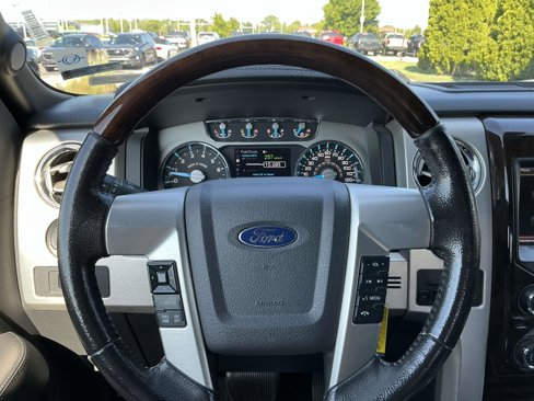Used 2013 Ford F150 Platinum image 16