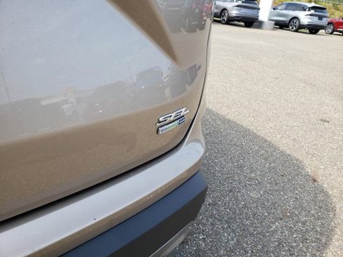 Used 2020 Ford Edge SEL w/ Convenience Package image 11