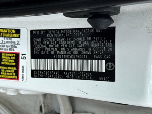 Used 2019 Toyota Camry LE image 39