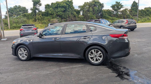 Used 2017 Kia Optima LX w/ Convenience Package image 8
