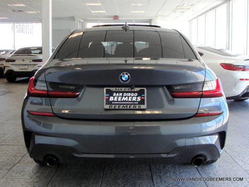 Used 2022 BMW 330i Sedan w/ M Sport Package image 58
