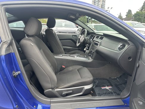Used 2013 Ford Mustang Coupe image 9