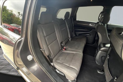 Used 2020 Jeep Grand Cherokee Laredo image 29