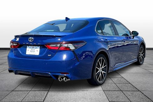 Used 2023 Toyota Camry SE image 13