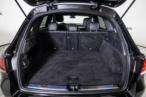 Used 2020 Mercedes-Benz GLC 300 4MATIC image 10