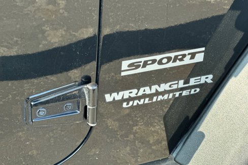 Used 2015 Jeep Wrangler Unlimited Sport image 5