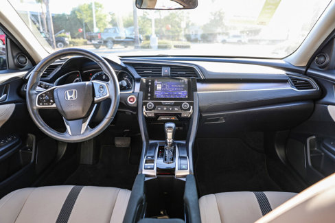 Used 2018 Honda Civic EX-T image 2