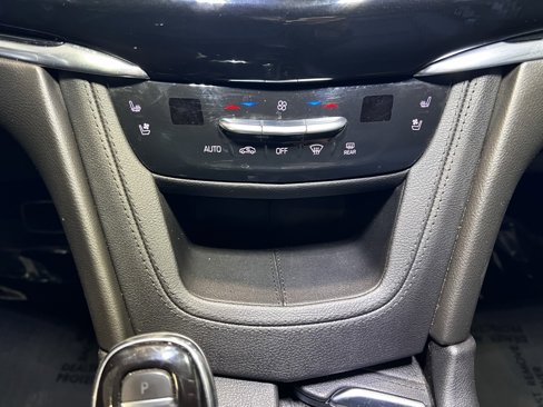 Used 2020 Cadillac XT6 Sport image 96