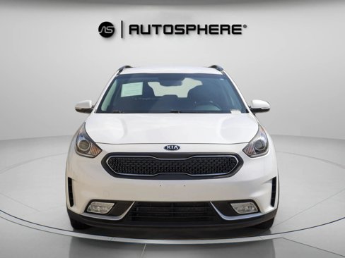 Used 2017 Kia Niro image 2
