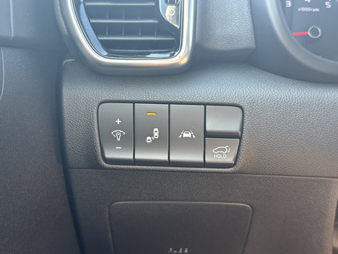 Used 2021 Kia Sportage EX w/ EX Technology Package image 23