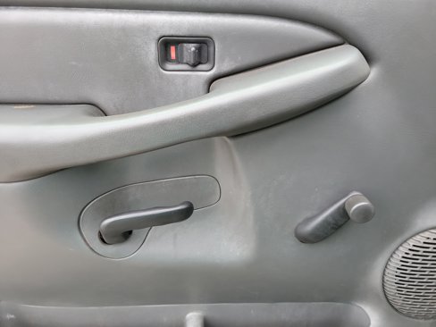 Used 2006 Chevrolet Silverado 1500 W/T image 17