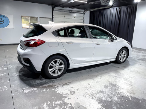 Used 2017 Chevrolet Cruze LT w/ Sun And Sound Package image 7