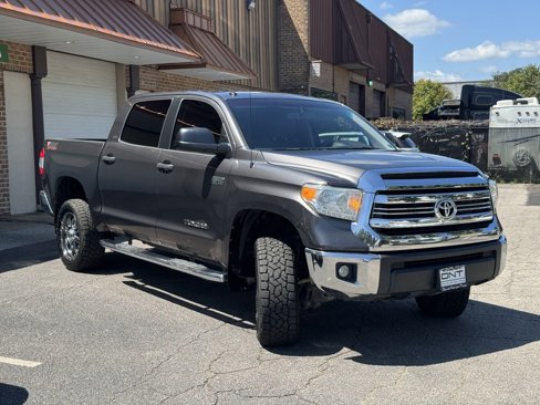 Used 2016 Toyota Tundra SR5 image 6