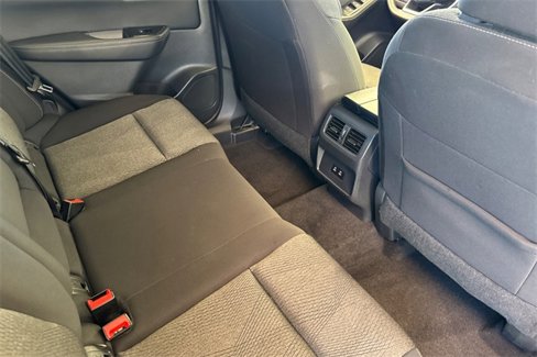 Used 2024 Nissan Rogue SV image 18