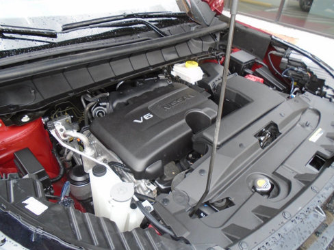Used 2023 Nissan Pathfinder Platinum image 23