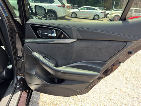 Used 2016 Nissan Maxima SR image 13