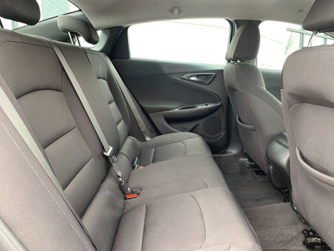 Used 2019 Chevrolet Malibu RS image 11
