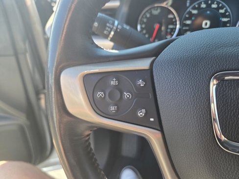 Used 2019 GMC Acadia Denali w/ Technology Package image 24