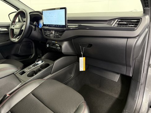 New 2025 Ford Escape ST-Line w/ Tech Pack #1 image 11