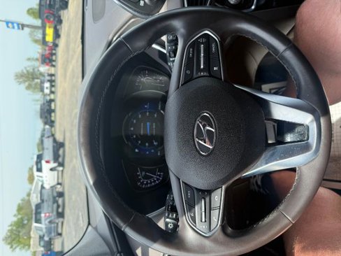 Used 2020 Hyundai Santa Fe SEL w/ Convenience + Premium Package image 9